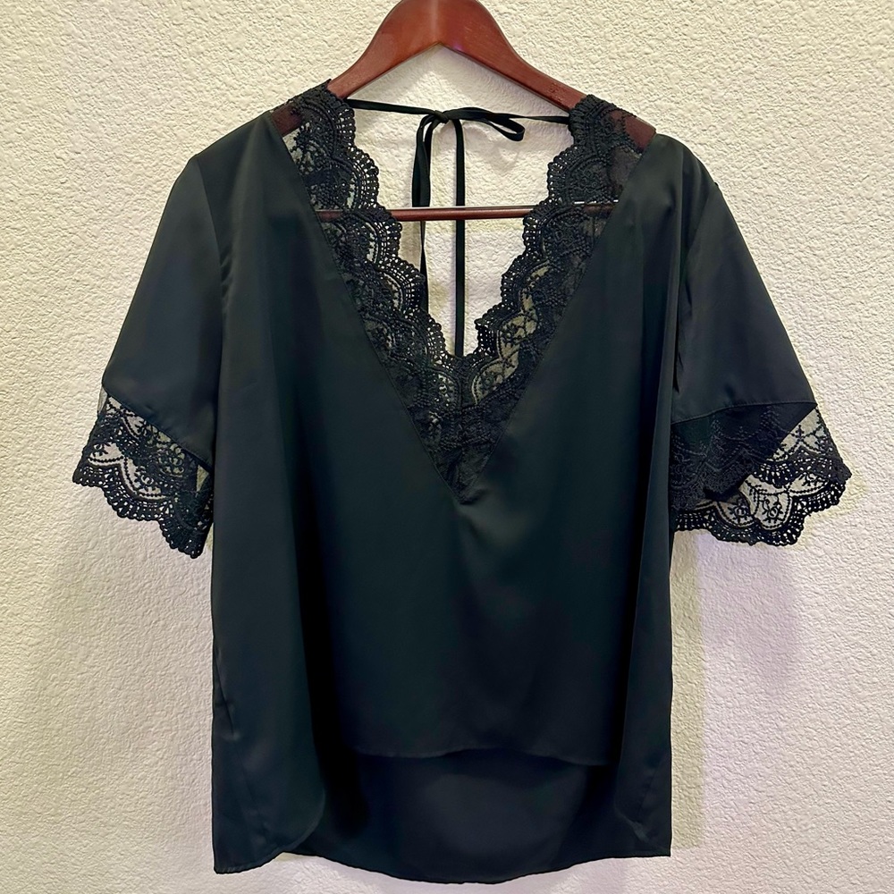 SHEIN Black Short Sleeve Lace Edge Top Size 3X